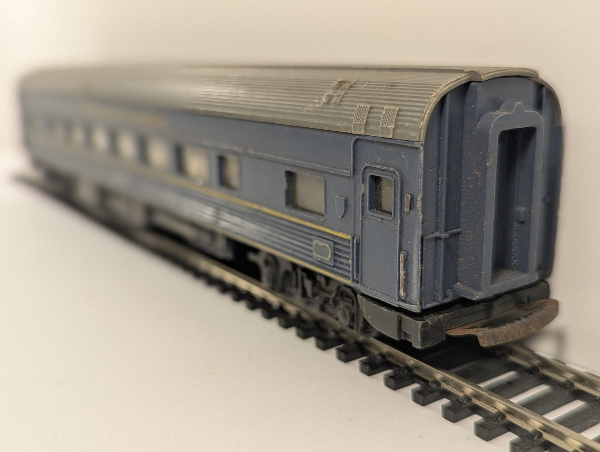Tri-ang OO Gauge Transcontinental Passenger Coach 70831 Transcontinental Blue