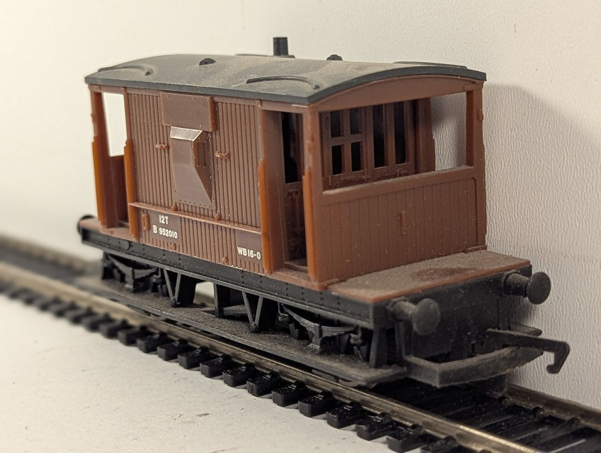 Hornby OO Gauge BR Standard 20 Ton Brake Van B 952010 BR Bauxite
