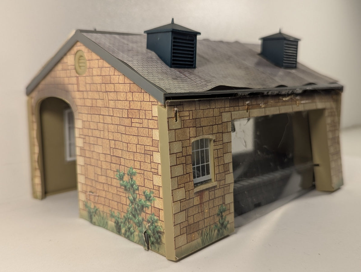 Hornby OO Gauge Goods Shed Building R460