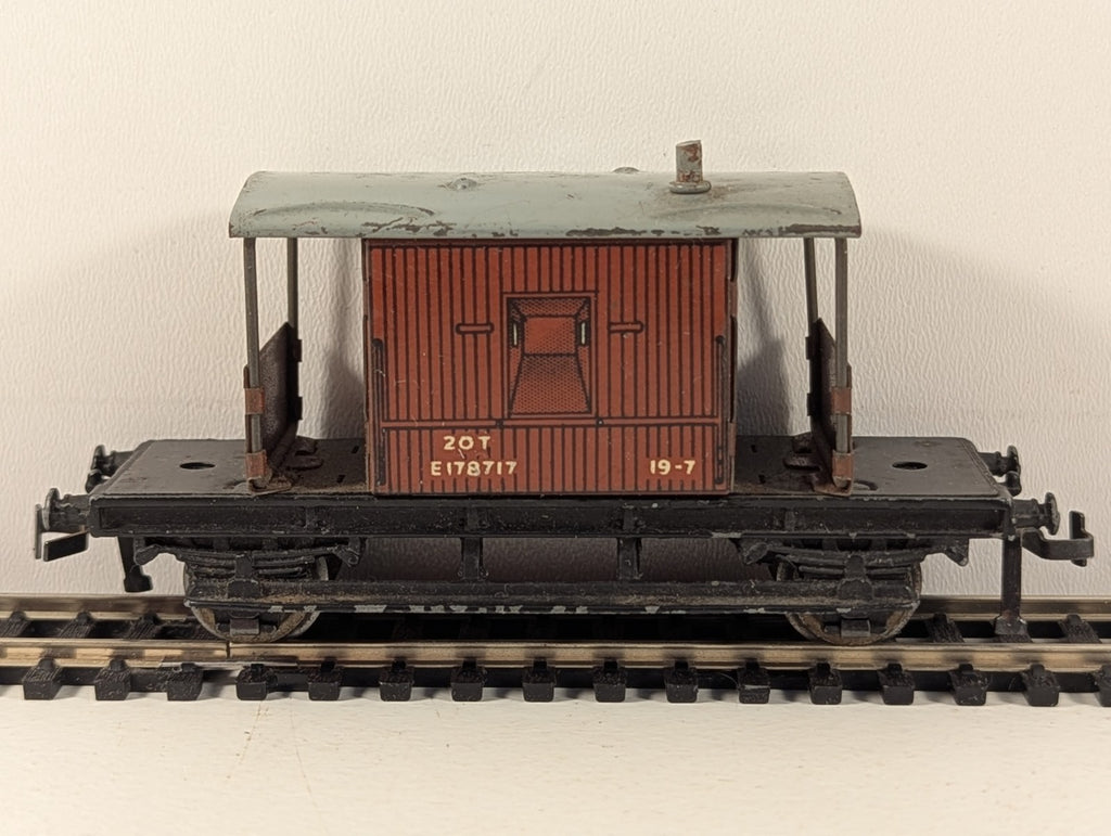 Hornby Dublo 20-Ton Goods Brake Van - Dented Roof