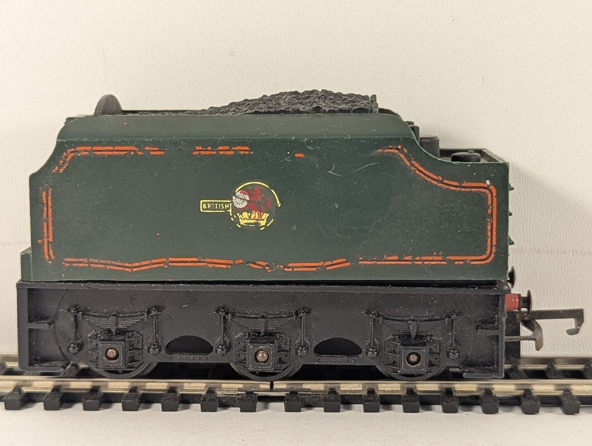 Tri-ang OO Gauge BR 6-Wheel Tender BR Green R30/R31