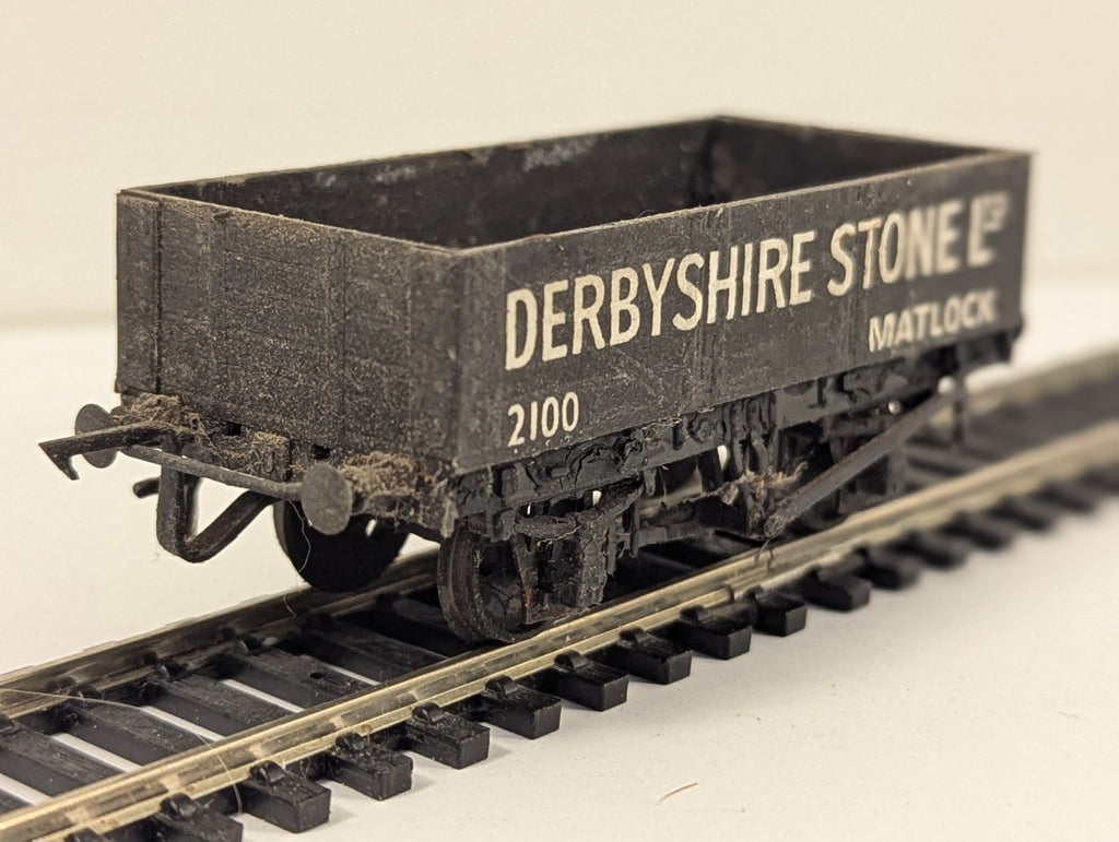 Peco OO Gauge Derbyshire Stone Ltd Matlock Open Wagon 2100
