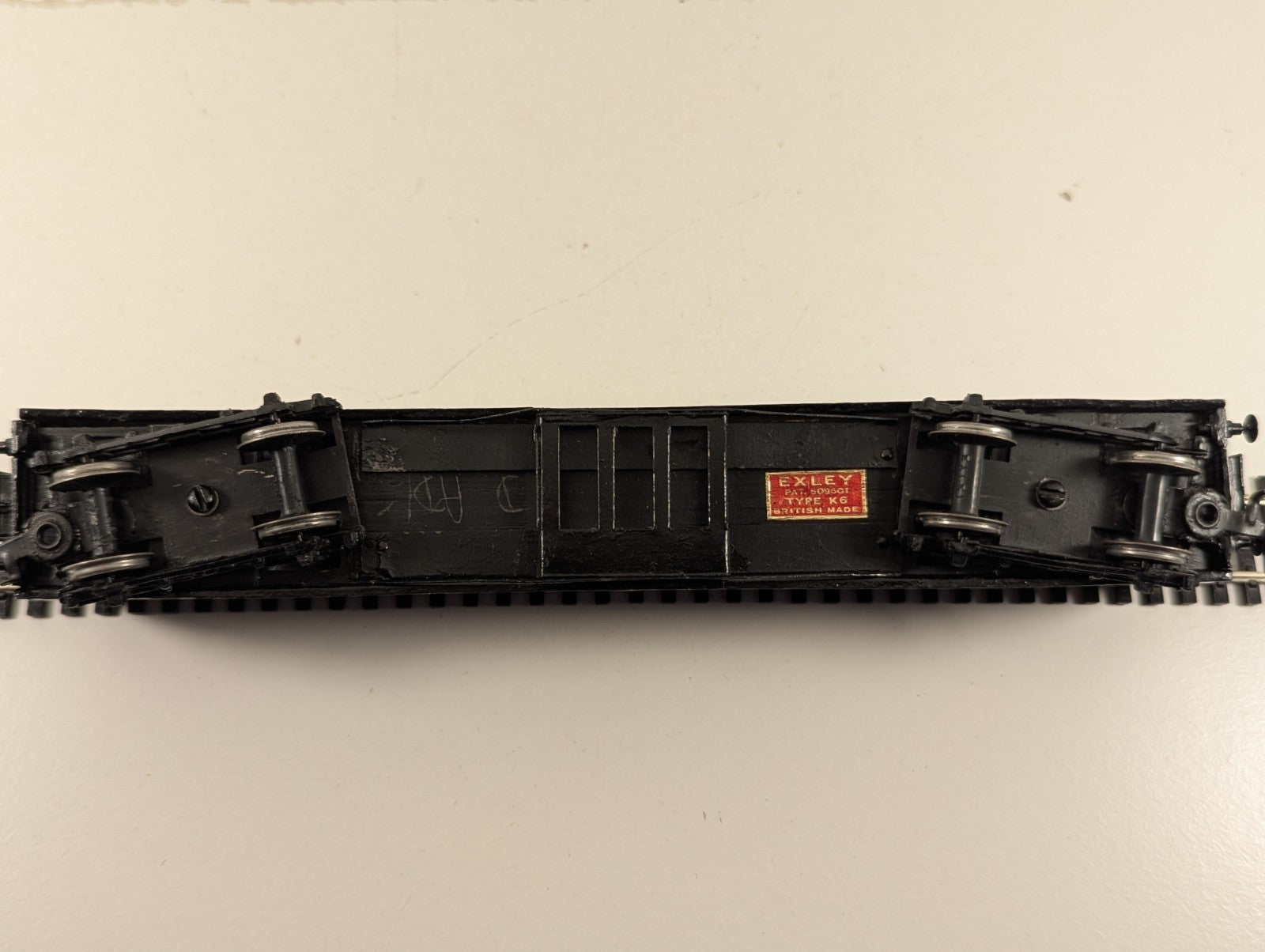 Exley OO Gauge LMS Maroon Third Class Corridor Coach