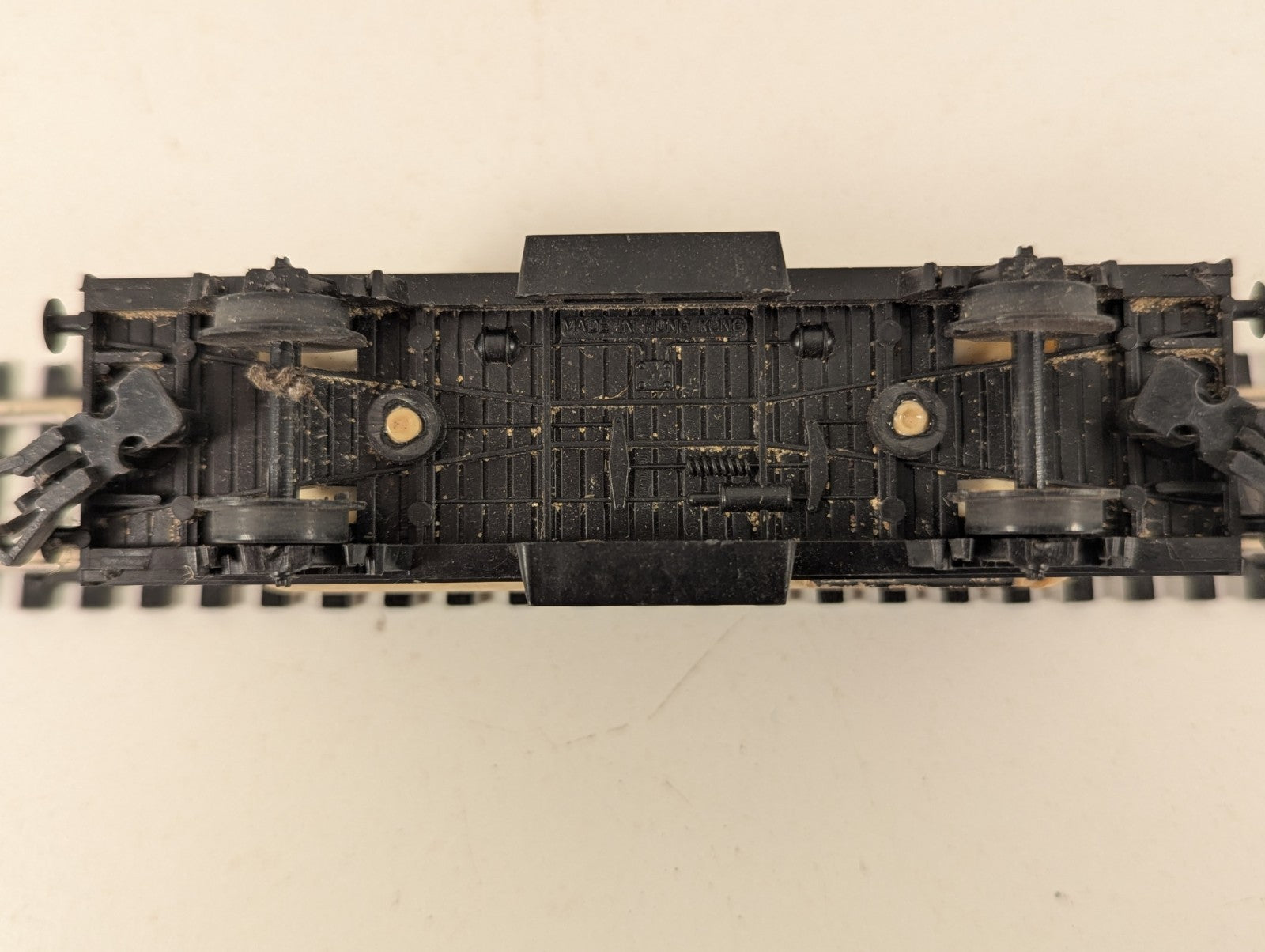 HO Scale Mobiloil Tanker Tank Wagon 805 7 426-3 Mobiloil