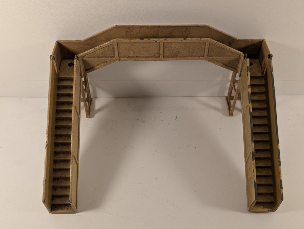 Hornby Dublo OO Gauge D1 Footbridge Cream and Brown