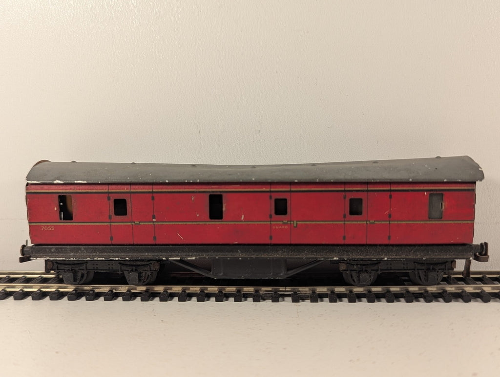 Trix Twin Railway OO Gauge LMS Brake Third Tinplate Coach Passenger Coach 7055