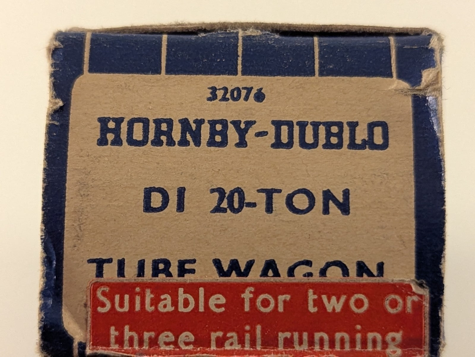 Hornby Dublo 32076 OO Gauge D1 20-Ton Tube Wagon - Boxed
