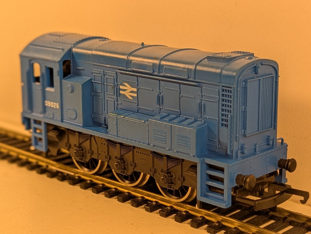 Lima OO Gauge Class 09 Diesel Shunter Blue Boxed