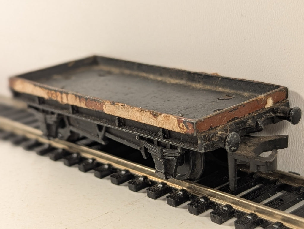 Hornby Dublo Flat Wagon OO Gauge - Damaged Decals