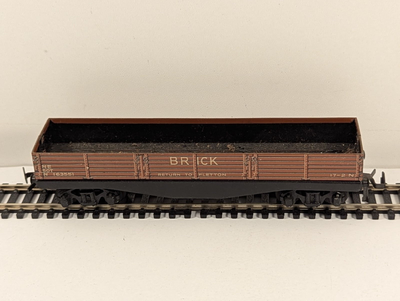 Trix OO Gauge Brick Wagon