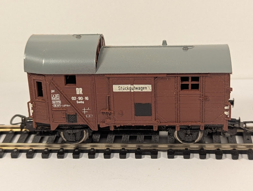 Piko HO Gauge DR Goods Brake Van Type Gwhu
