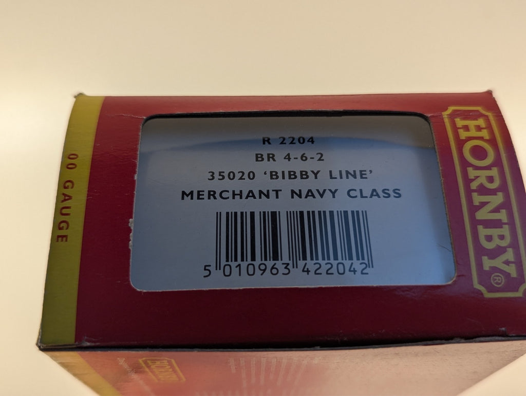 Hornby R2204 Merchant Navy Class 'Bibby Line' BR Lined Green Steam Locomotive
