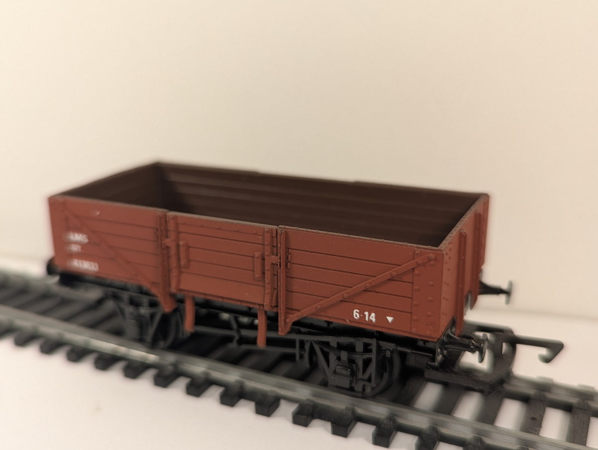 Dapol B3 OO LMS 5 Plank Wagon 413833