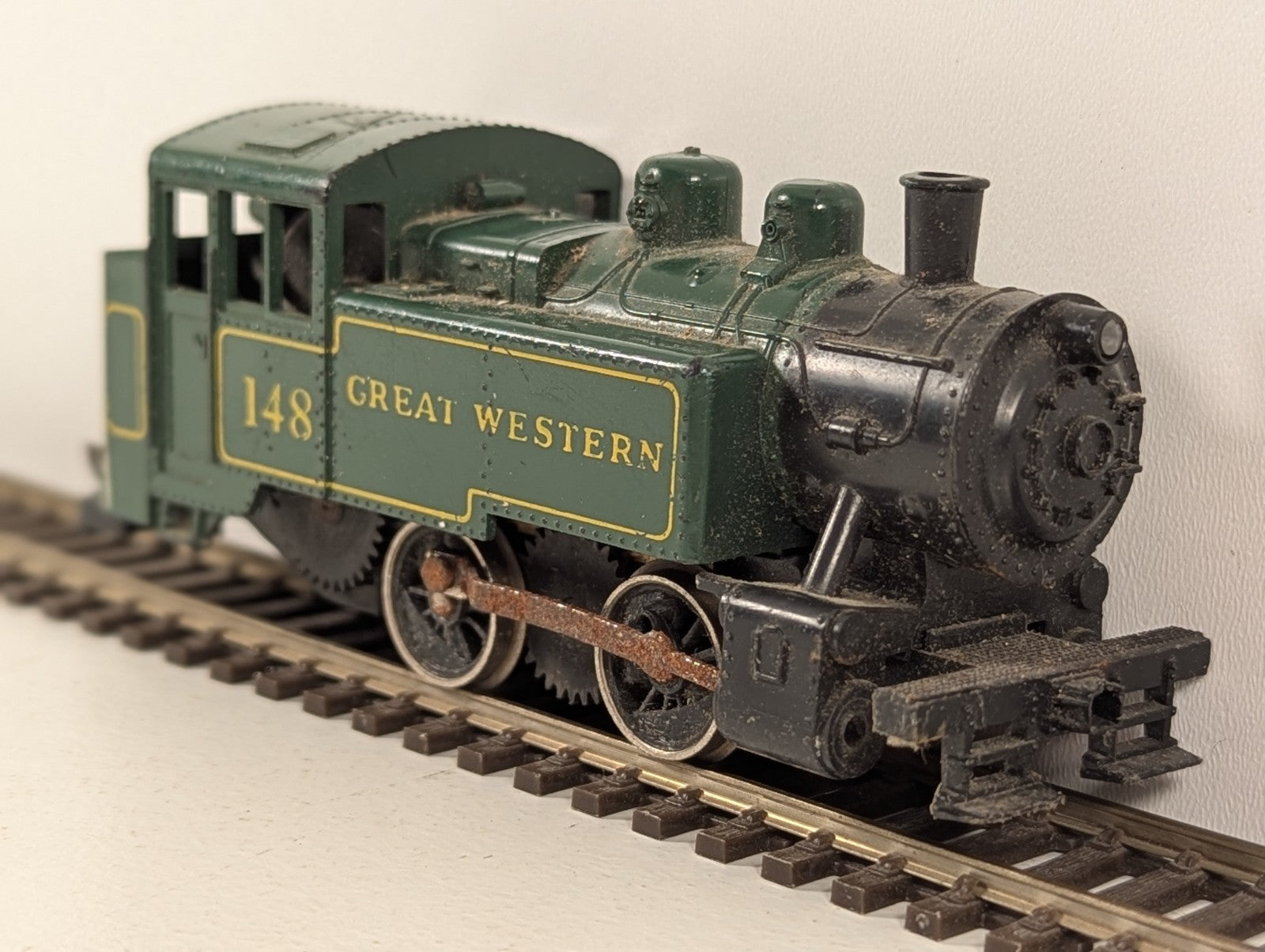 Lima OO Gauge GWR 0-4-0 Tank Locomotive 148 – Spares / Repair