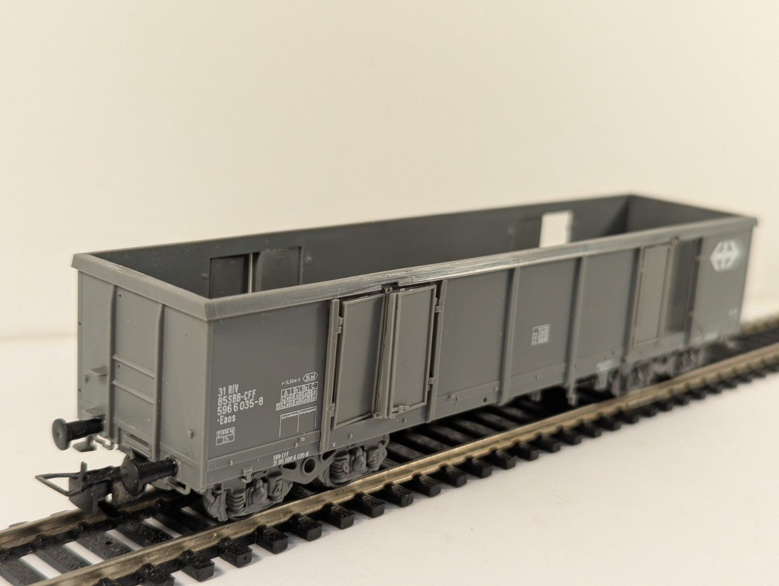 Liliput HO Gauge Grey SBB Eaos High-Sided Bogie Goods Wagon Boxed