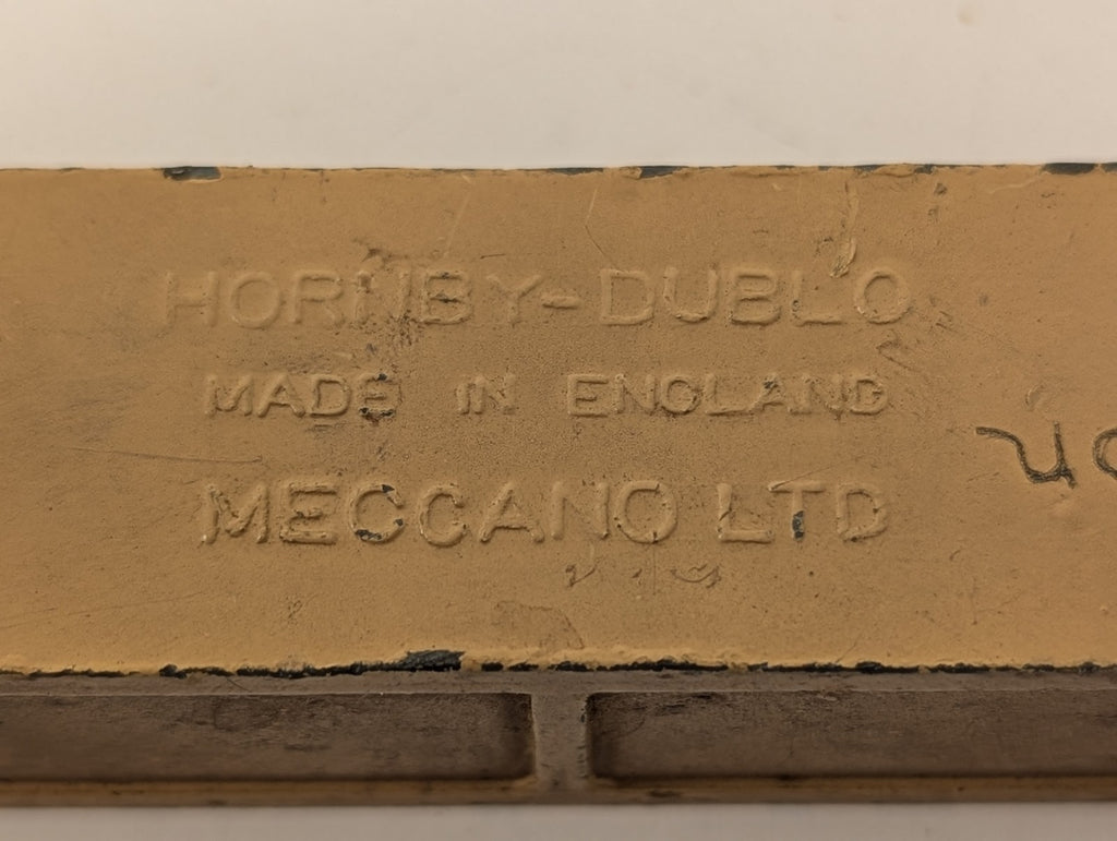 Hornby Dublo OO Gauge D1 Footbridge Cream and Brown