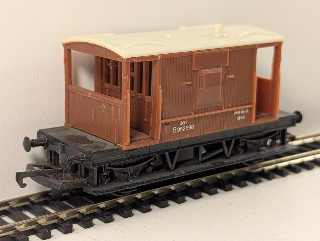 Tri-ang OO Gauge 20T Brake Van