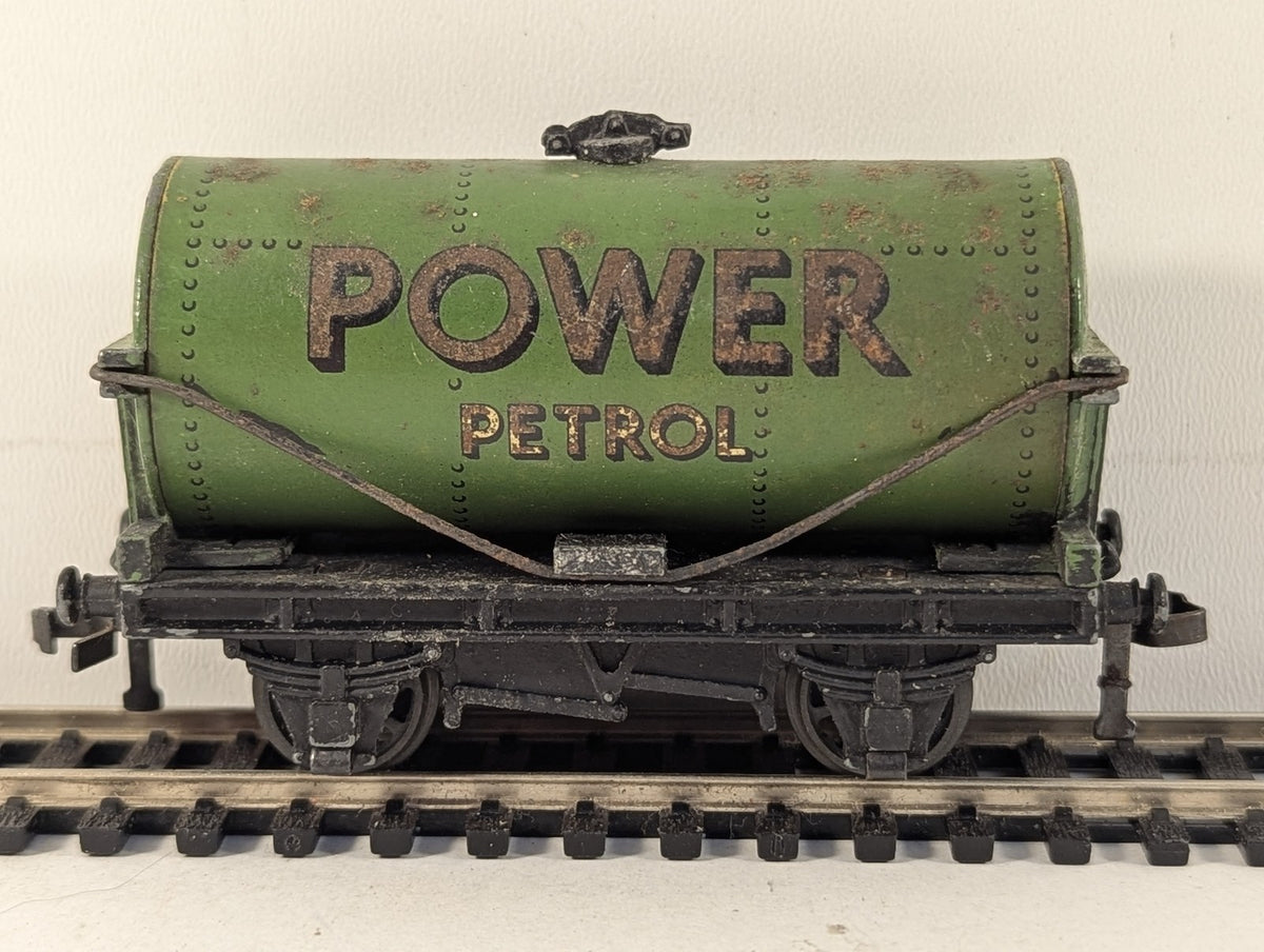 Hornby Dublo OO Gauge Power Petrol Tank Wagon Goods Wagon Power Petrol Green D1