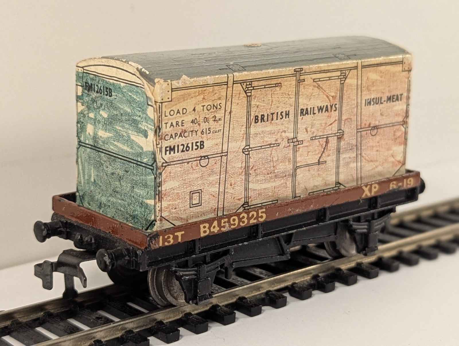 Hornby Dublo 4648 Insul-Meat Container Wagon OO Gauge Boxed