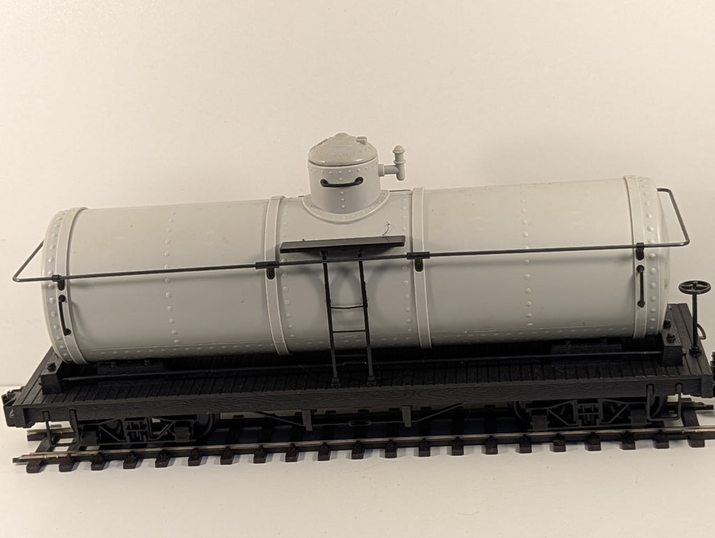 Bachmann Big Haulers G Scale Tanker Wagon – O Gauge Wheels