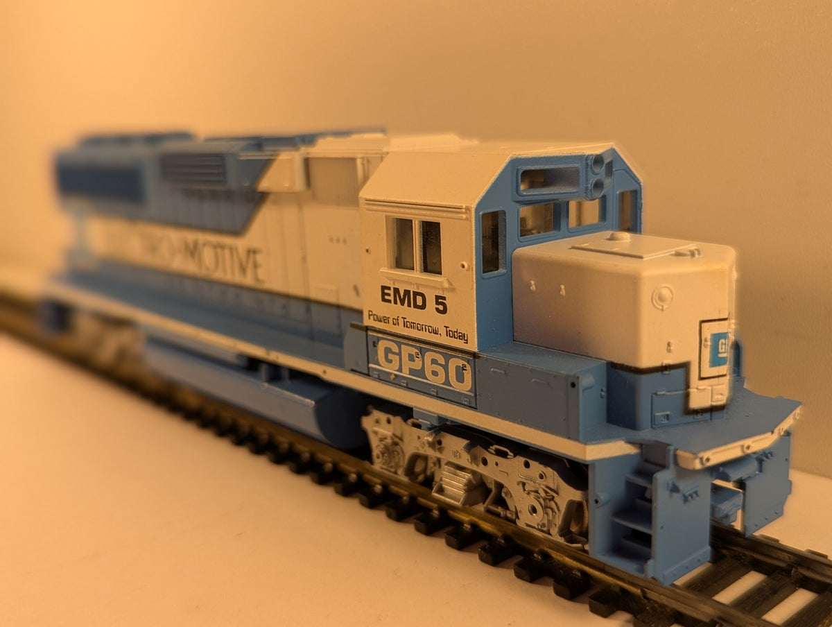 Athearn HO Scale EMD GP60 Diesel Locomotive 5