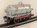 Bachmann OO Gauge 14 Ton Tank Wagon BP A3472 BP Silver 37-076