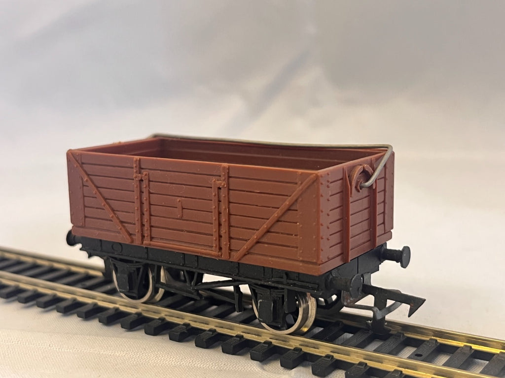 Trix 7 Plank Wagon Brown