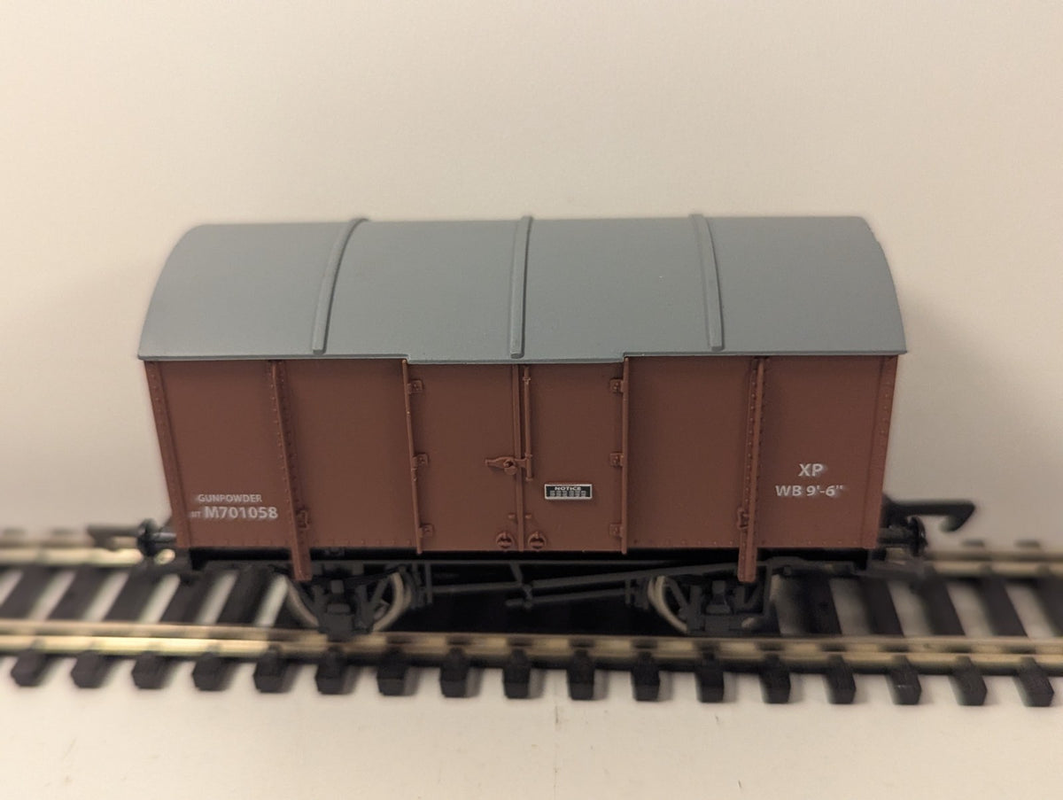 Dapol B700 OO BR Gunpowder Van M701058