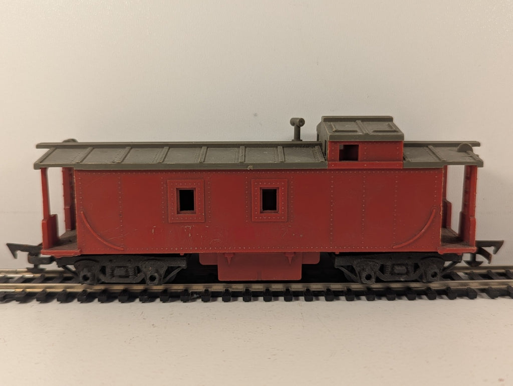Tri-ang R115 Transcontinental Caboose Red