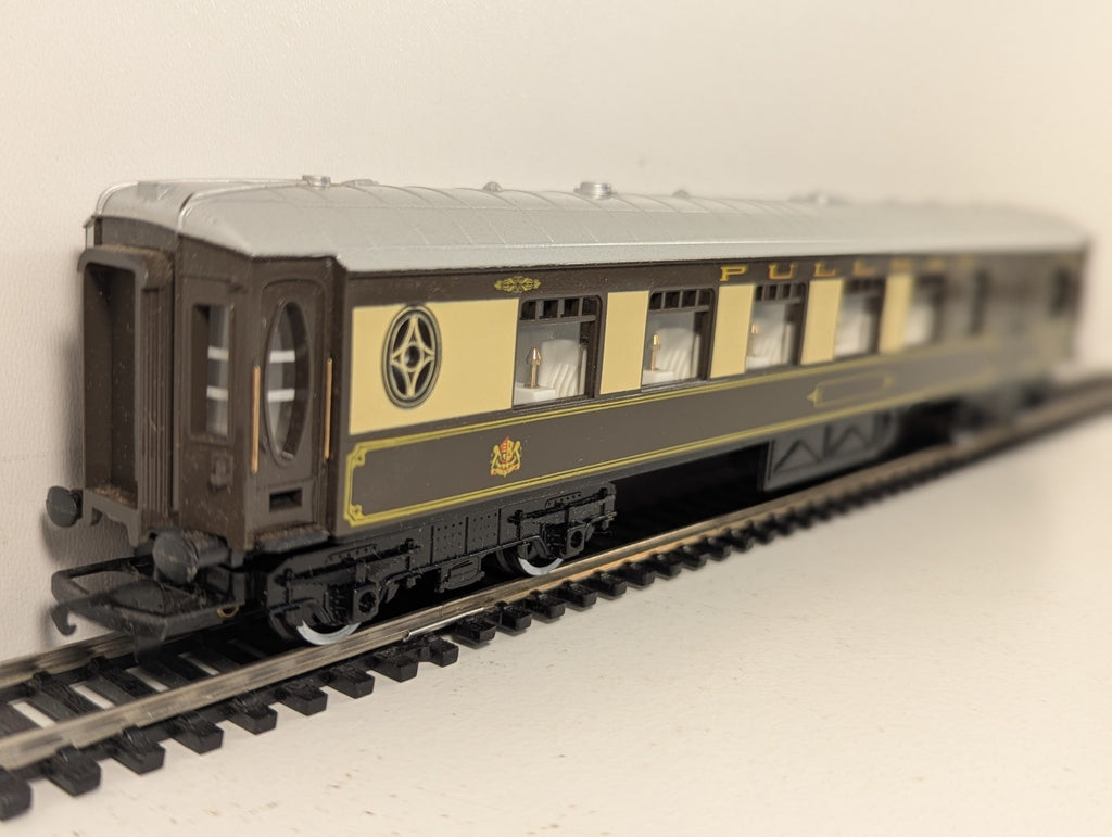 Hornby Pullman Brake Coach