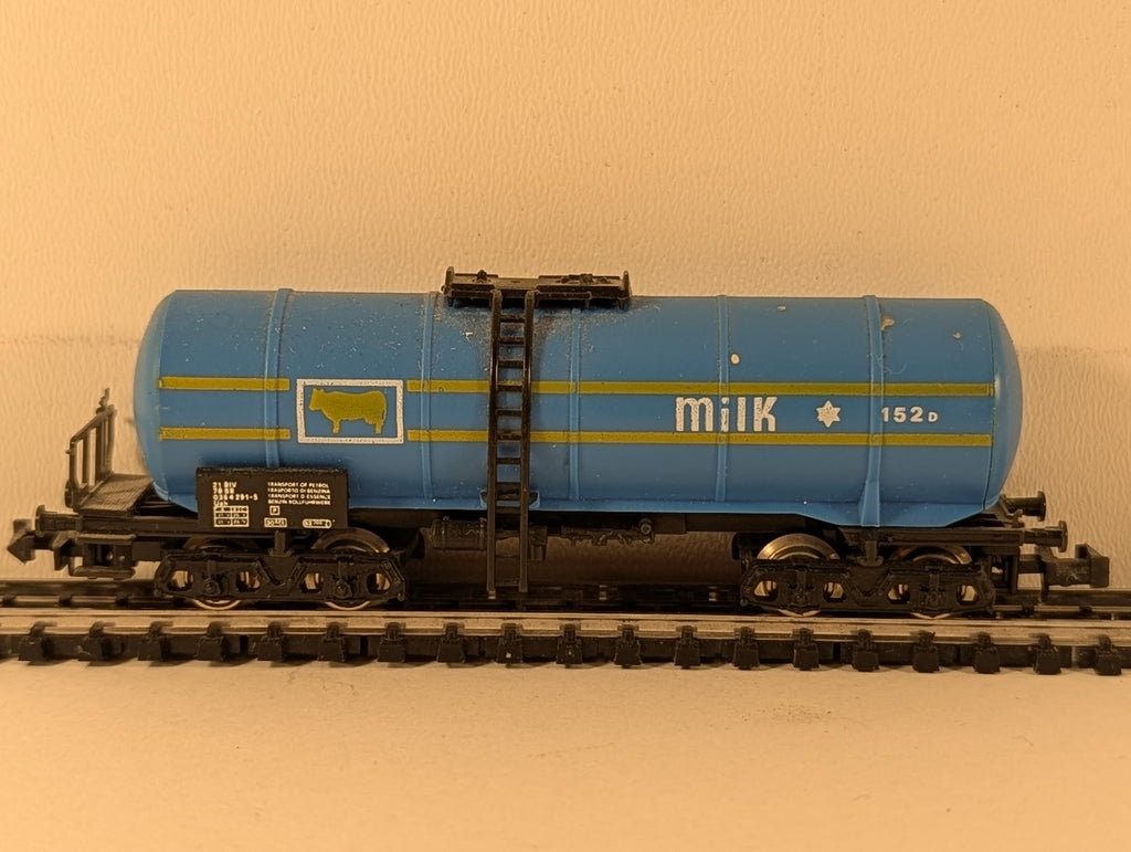 Lima N Gauge Bogie Milk Tanker Wagon Tank Wagon 152 D Blue