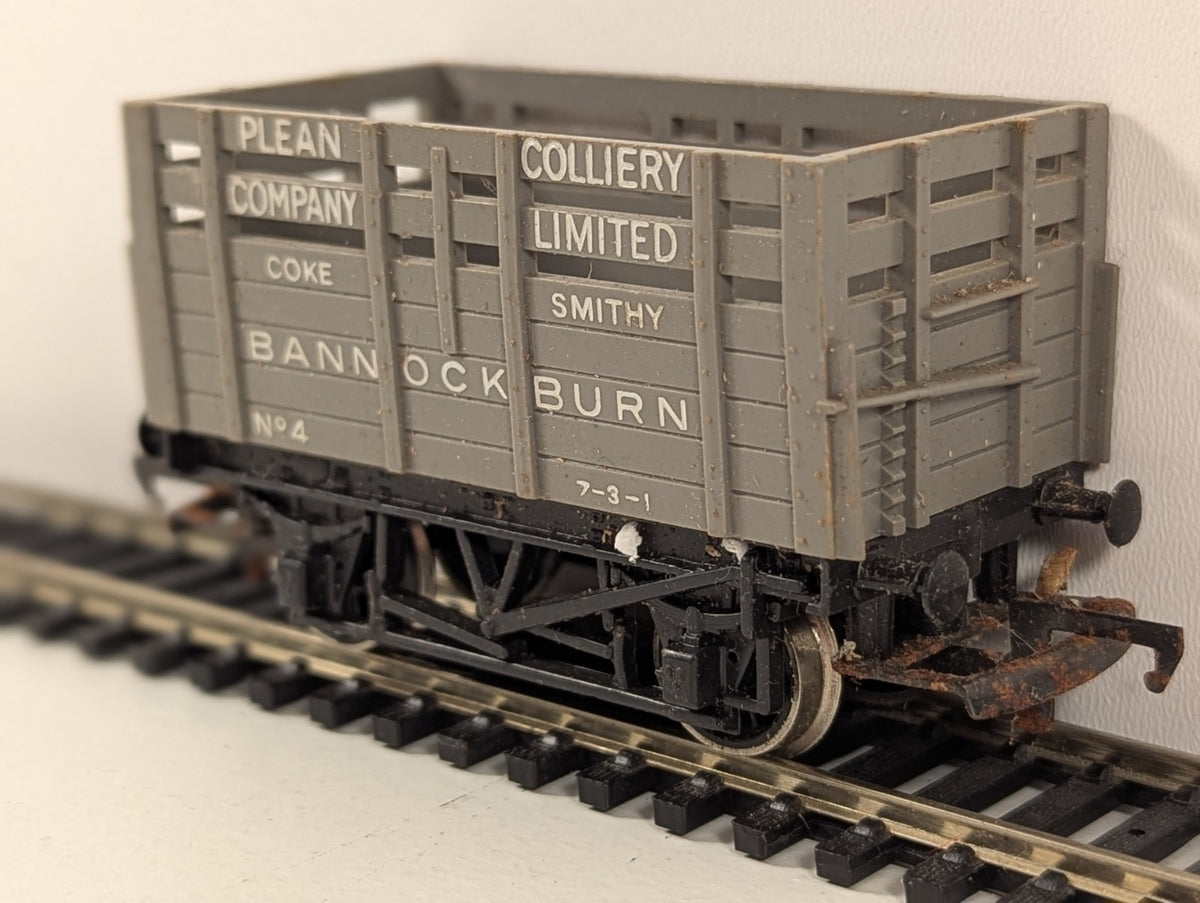 Hornby R101 OO Gauge Plean Colliery Bannockburn Coke Wagon