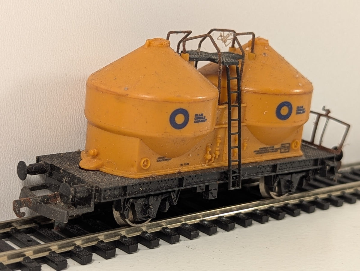 Lima 2720 OO Gauge Blue Circle Cement Tank Wagon