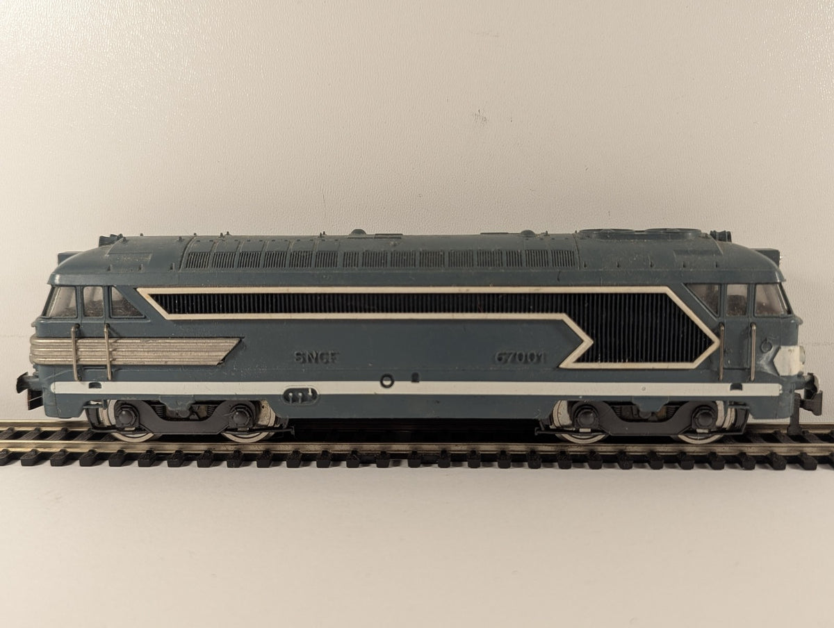 Lima HO Gauge SNCF Class BB 67000 Diesel Locomotive 67001 SNCF Blue