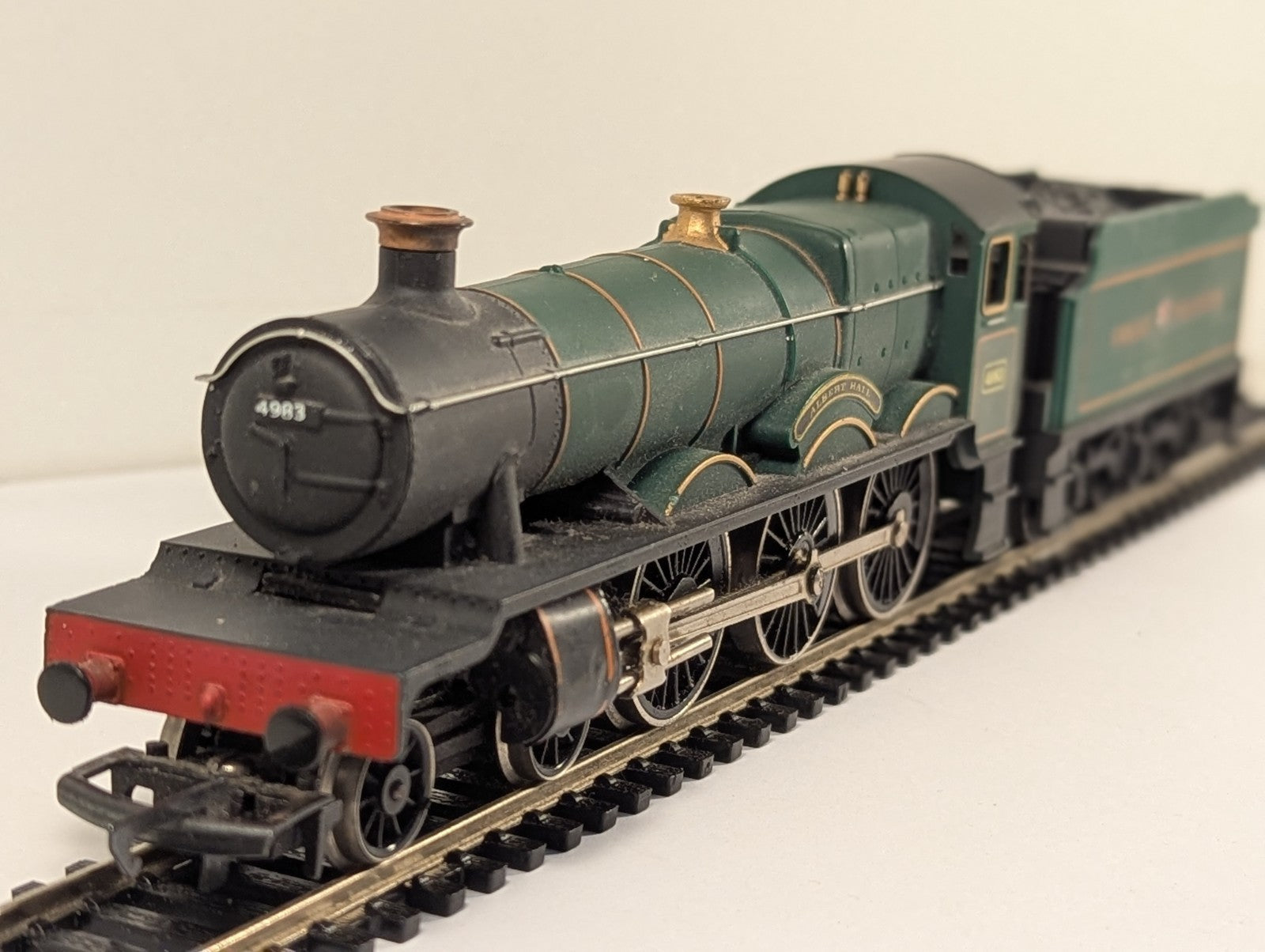 Hornby R759 GWR Hall Class 4-6-0 'Albert Hall' Steam Locomotive OO Gauge