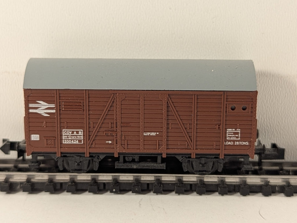 Minitrix N Gauge BR Bauxite COV AB Covered Goods Van Goods Wagon 200424