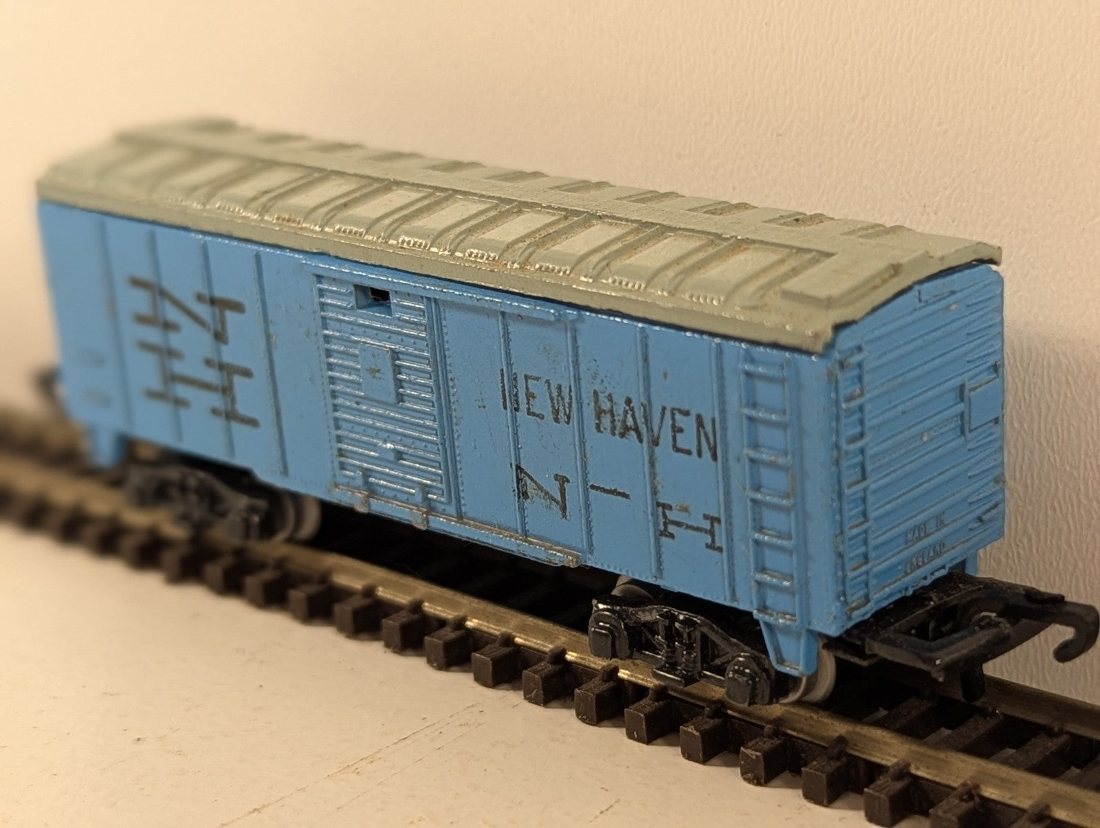 Lone Star Treble-O-Lectric N Gauge New Haven Box Van Blue