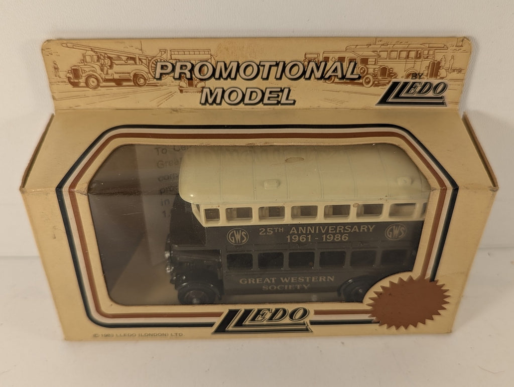 Lledo AEC Regent Double Decker Bus Die-cast Model Bus 814