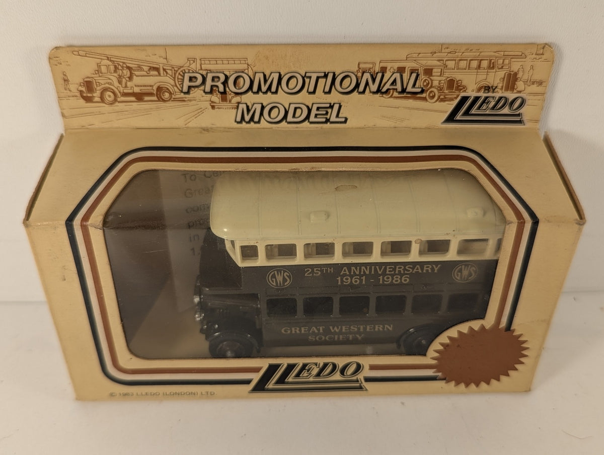 Lledo AEC Regent Double Decker Bus Die-cast Model Bus 814