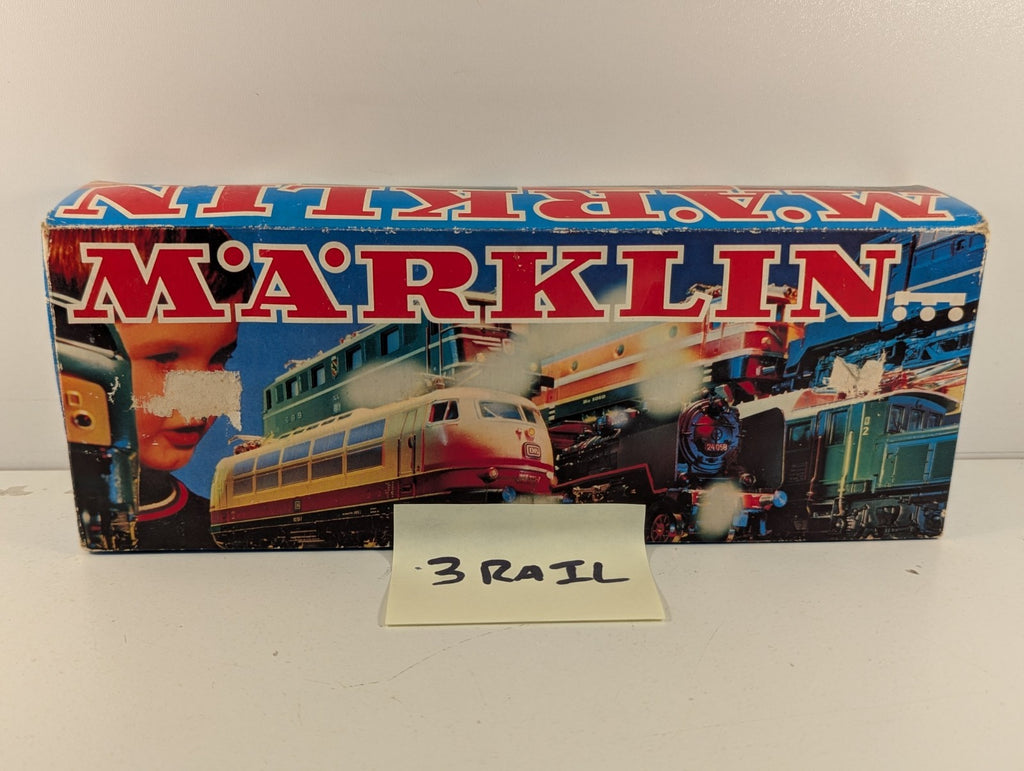 Märklin 3050 H0 Gauge SBB Re 4/4 Electric Locomotive Green - Boxed
