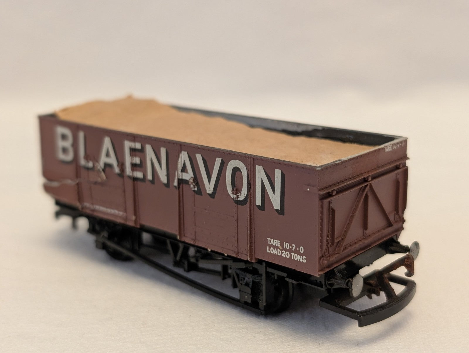 Mainline OO Gauge 20 Ton Mineral Wagon Goods Wagon Blaenavon