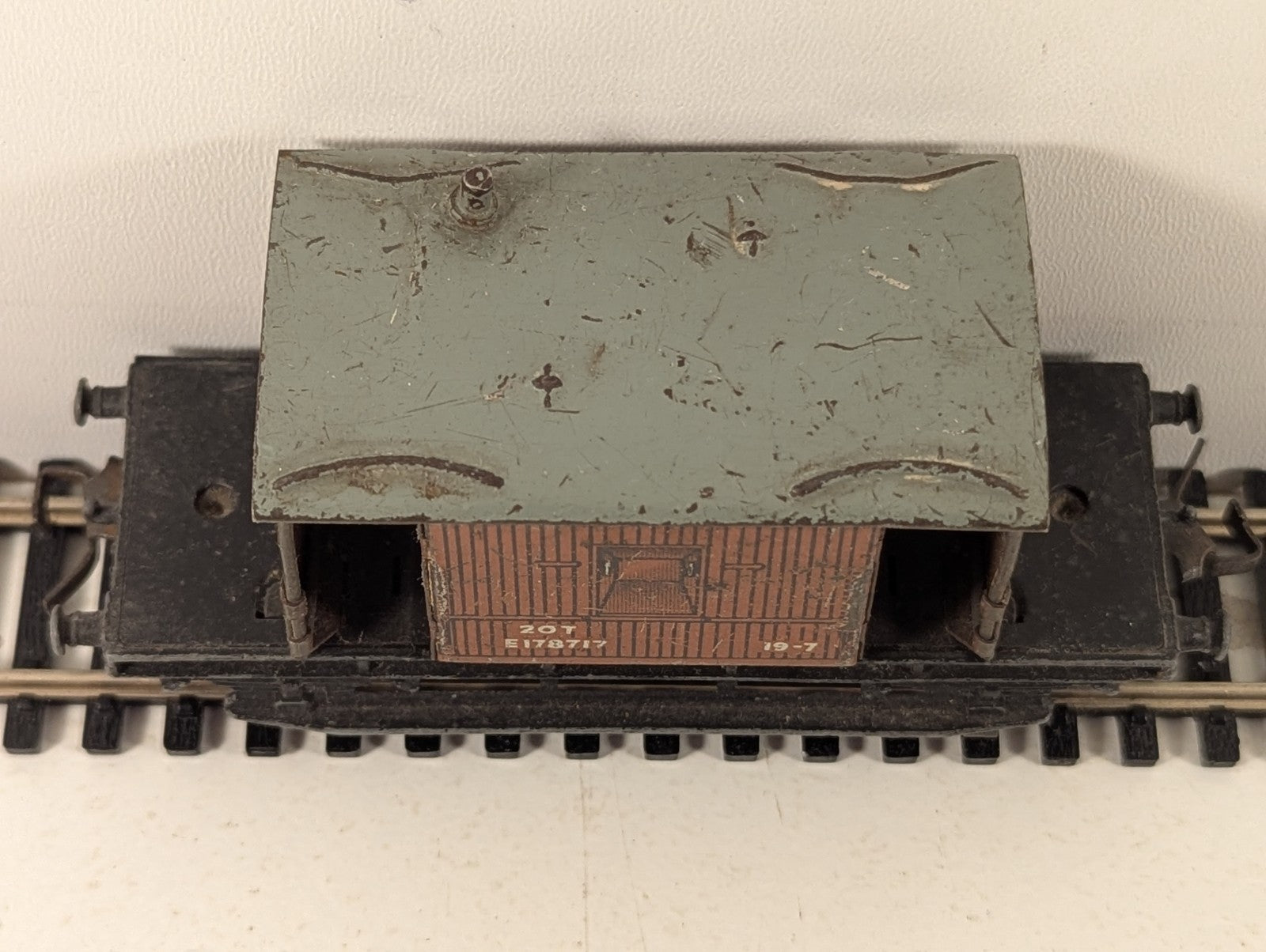 Hornby Dublo BR 20 Ton Goods Brake Van OO Gauge
