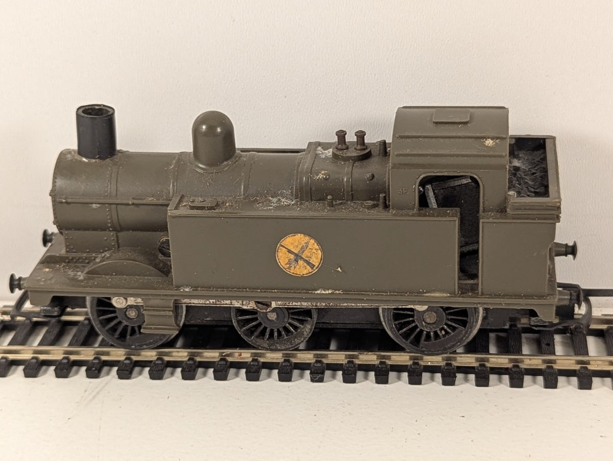 Tri-ang R558S “Battlespace” Class 3F Jinty 0-6-0 (Replacement Chimney Fitted)