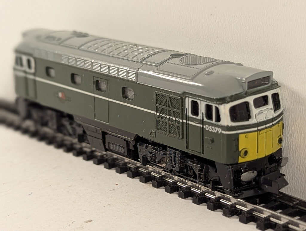 Kato N Gauge Class 27 Locomotive D5379 BR Green