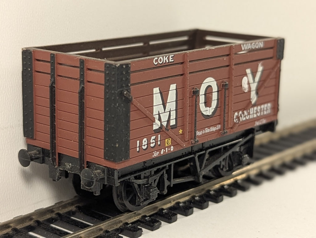 Mainline OO Gauge 12 Ton Coke Wagon 'Moy Colchester' Goods Wagon 1851