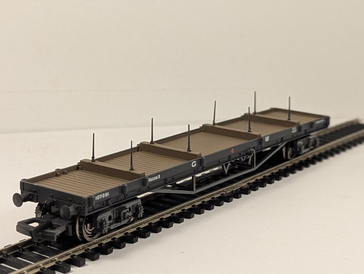 Mainline Railways OO Gauge GWR Bogie Bolster Wagon Macaw B Goods Wagon 107291