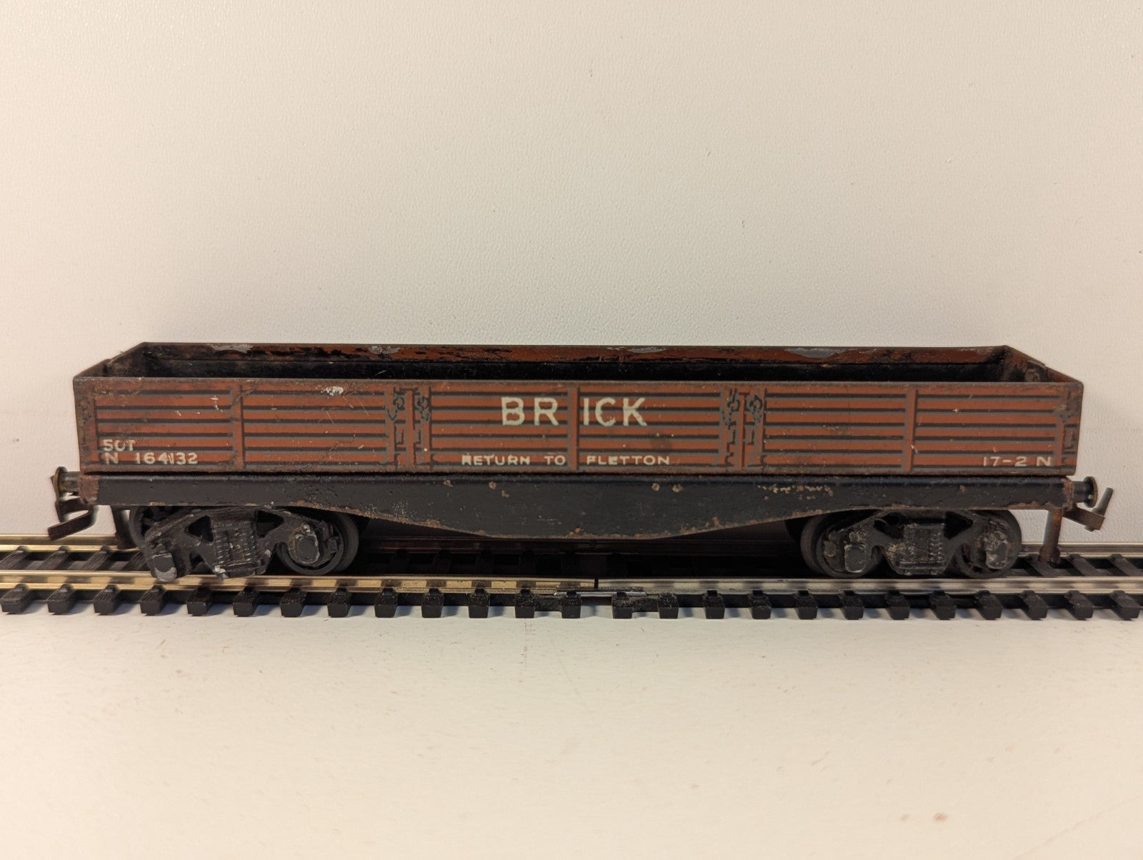 Trix TTR OO Gauge Bogie Brick Wagon