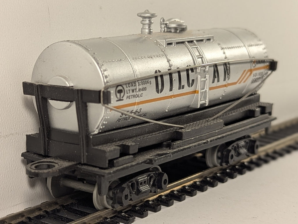HO Gauge Oil Can Tanker Tank Wagon 6582318 Silver with orange stripe