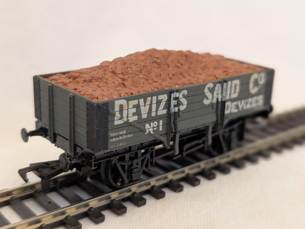 Airfix OO Gauge Devizes Sand Co 5 Plank Wagon Open Wagon 1 Devizes