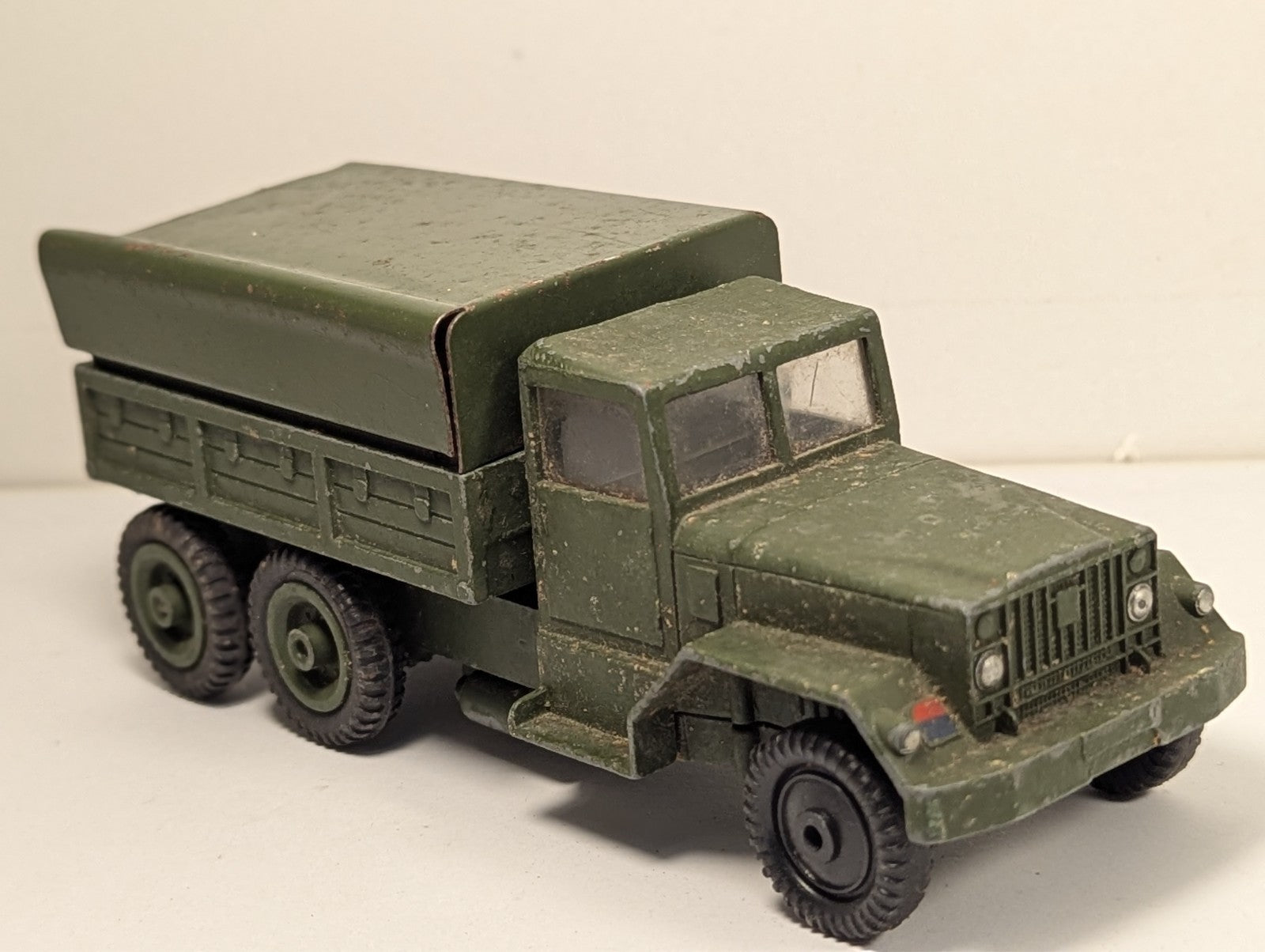 Corgi Major Toys 1118 International 6x6 Army Truck 1:43 Scale - Chipped Paint